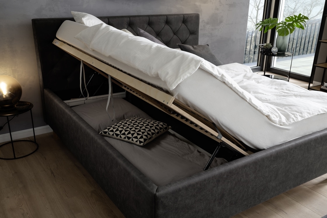 Lova 180 cm SAN REM