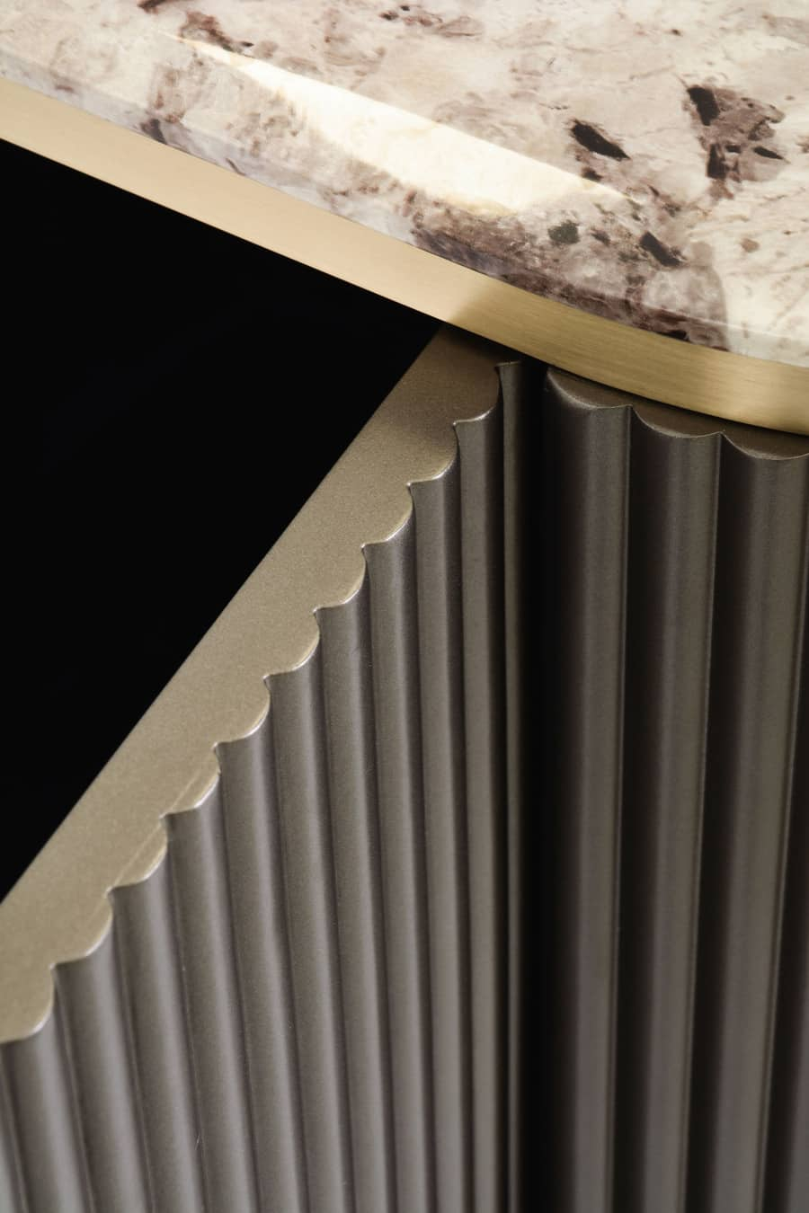 Spintelė STILI, 158x40x88 cm