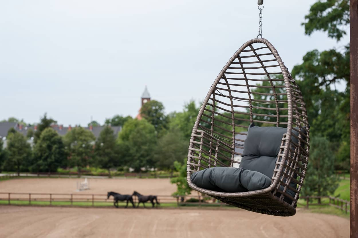 Pakabinamas krėslas PIA