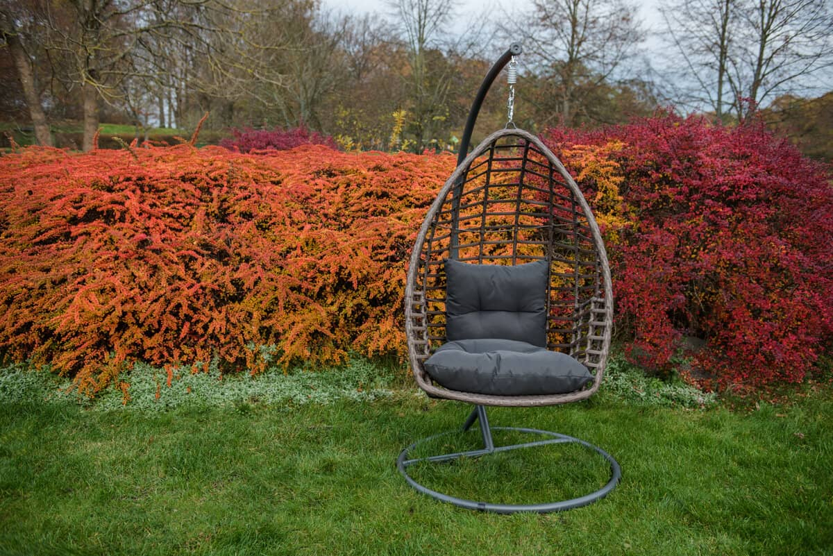 Pakabinamas krėslas PIA