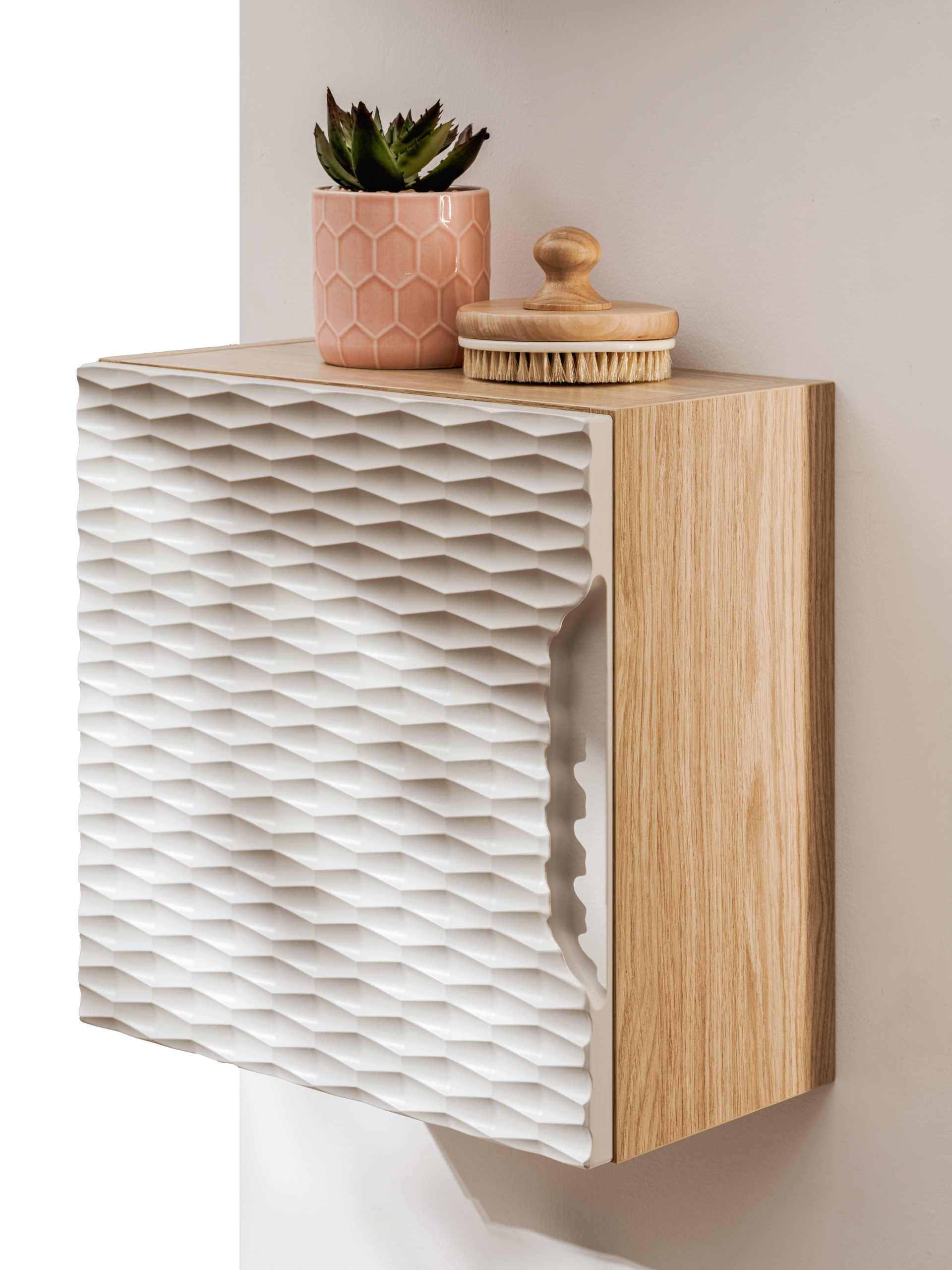 Pakabinama vonios spintelė 834 OCEAN BEIGE