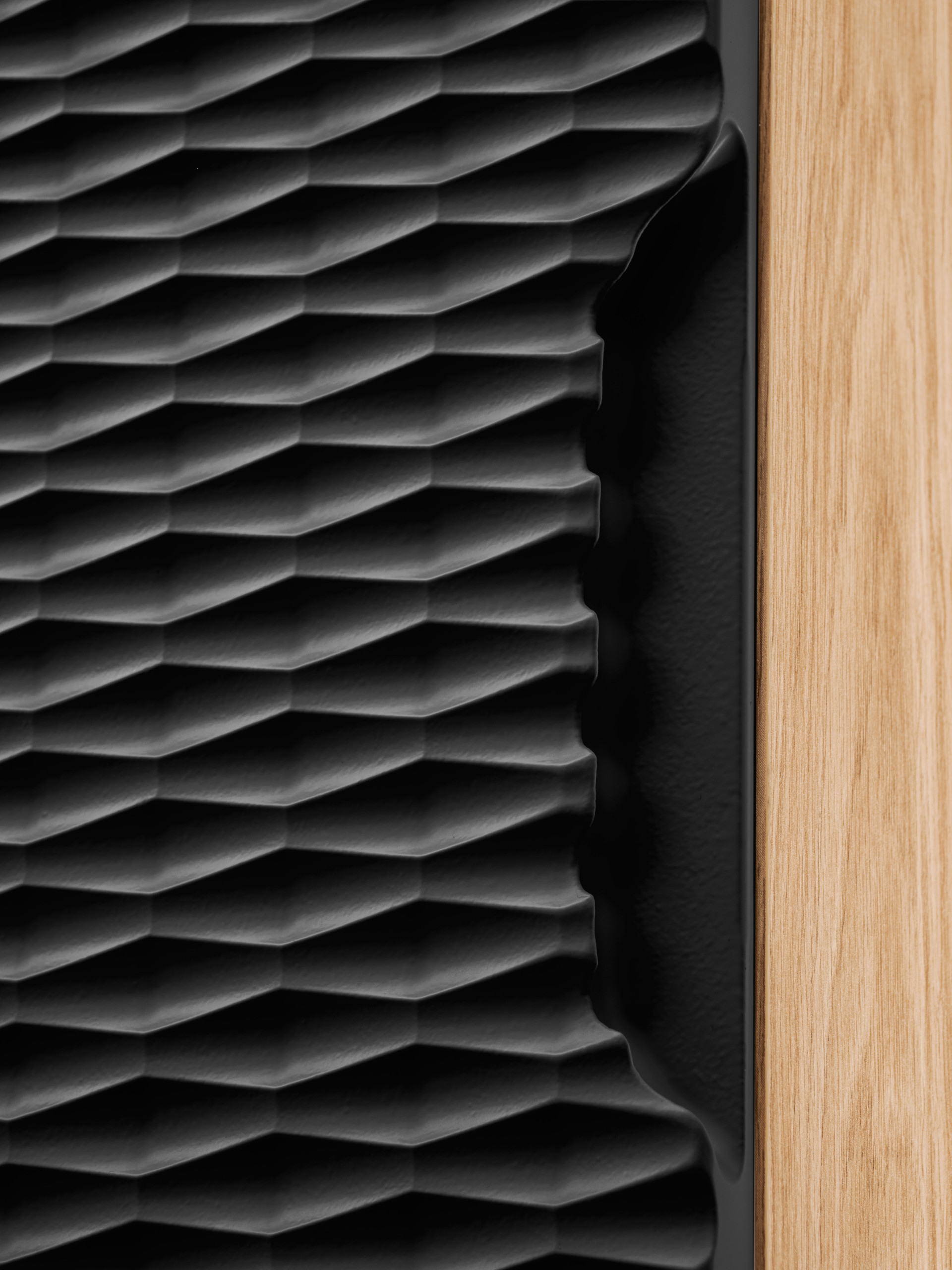 Pakabinama vonios spintelė su praustuvu 826D OCEAN NERO