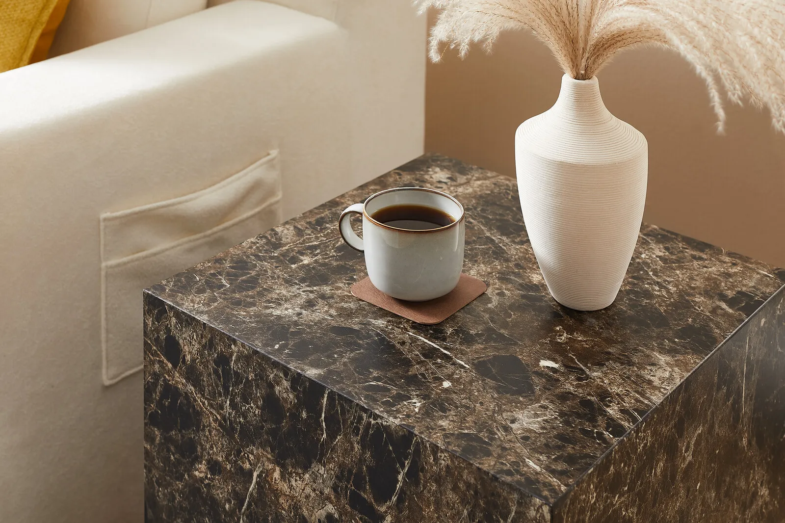 Žurnalinis staliukas SF018, 45x45x50 cm