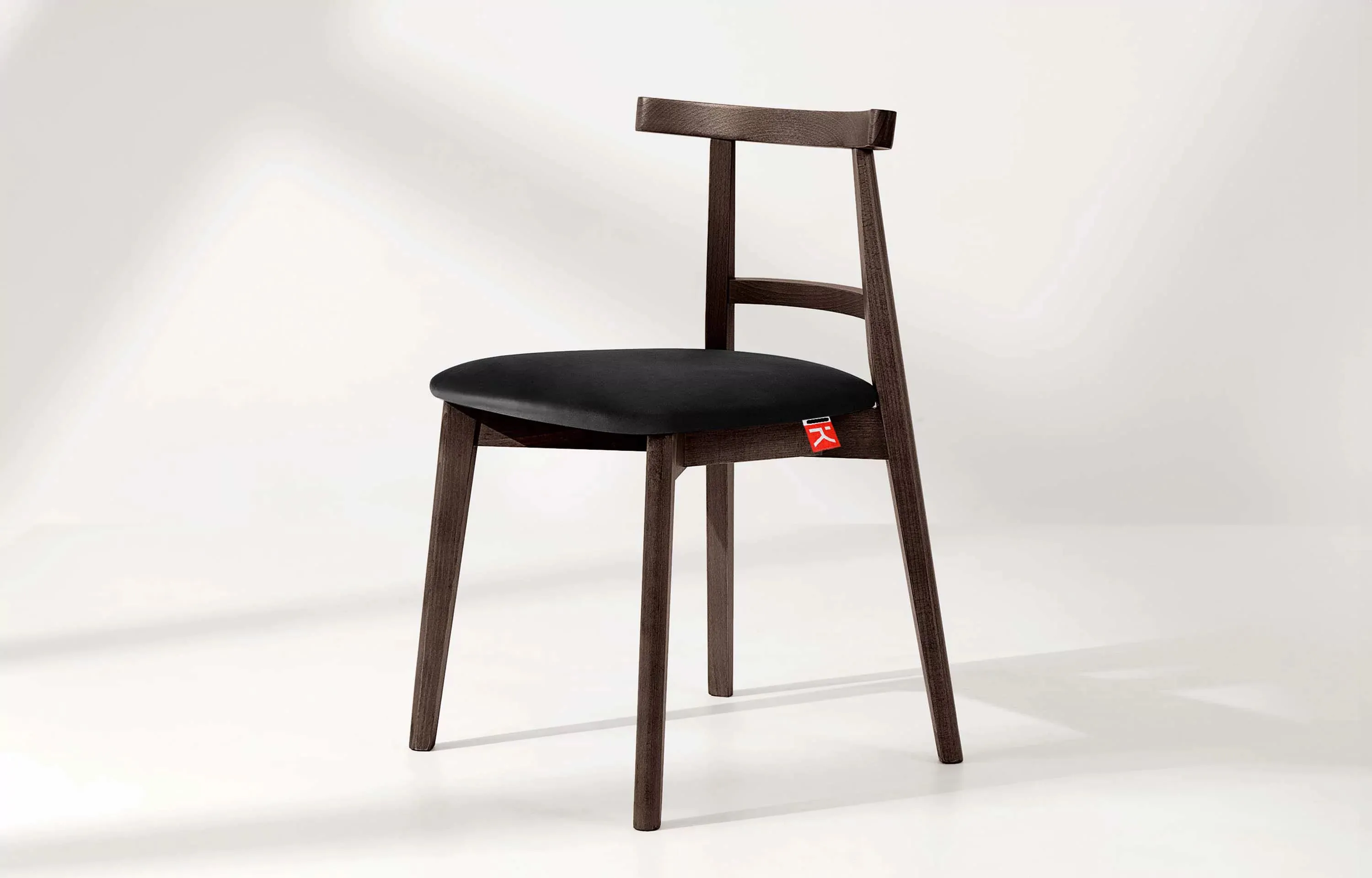 Kėdė LILIE, juoda/tamsaus riešutmedžio, 47x45x76,5 cm