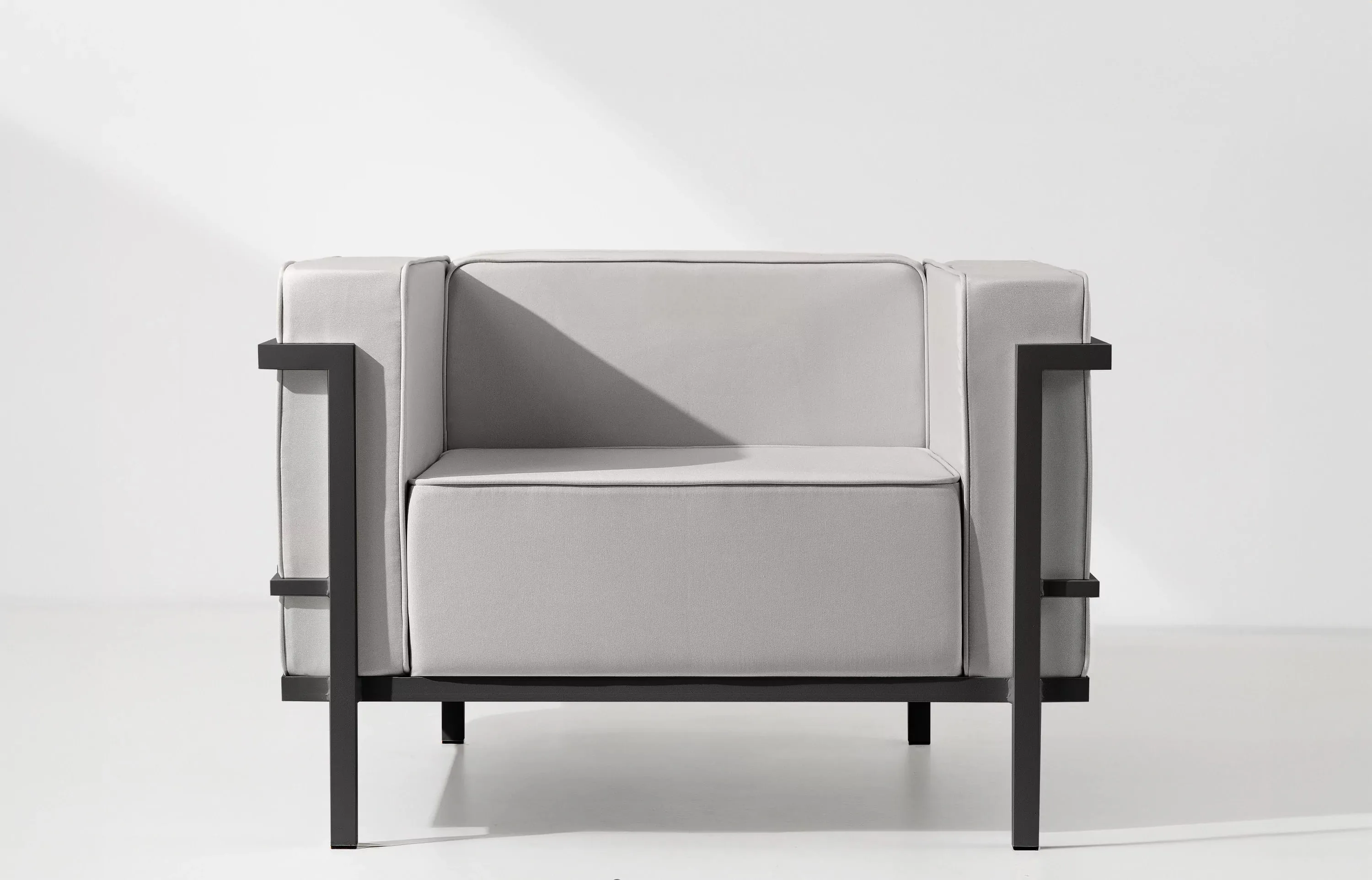 Lauko fotelis TRIGO, pilkas/šviesiai pilkas, 99x69x70 cm