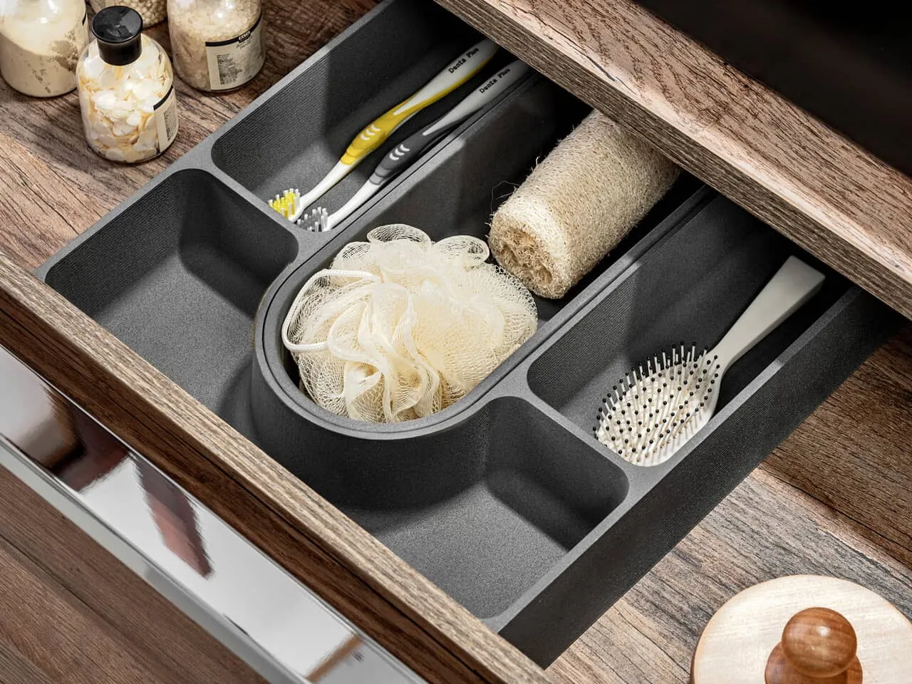 Pakabinama vonios spintelė 828 SANTA OAK