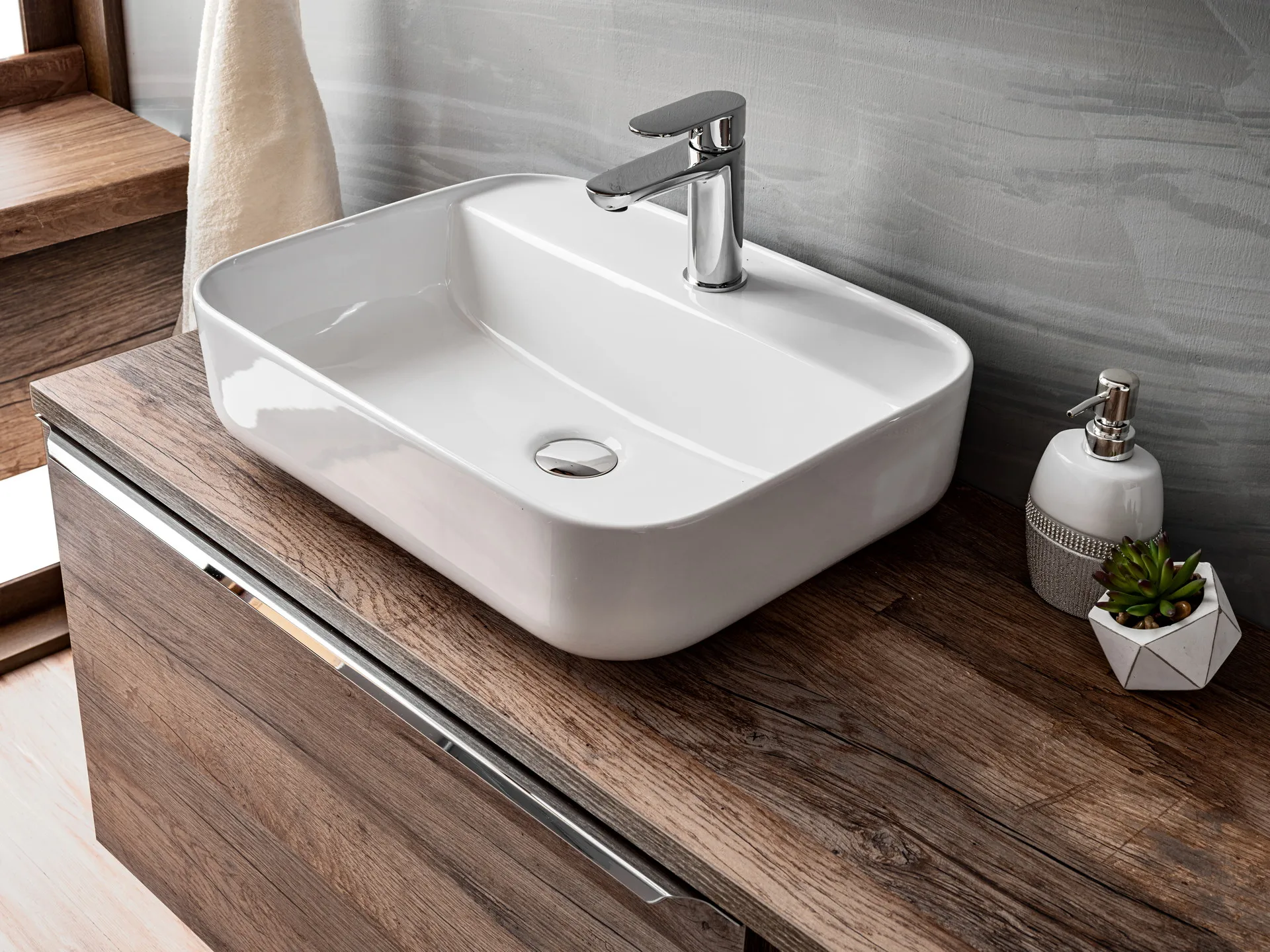 Pakabinama vonios spintelė su praustuvais 828D SANTA OAK