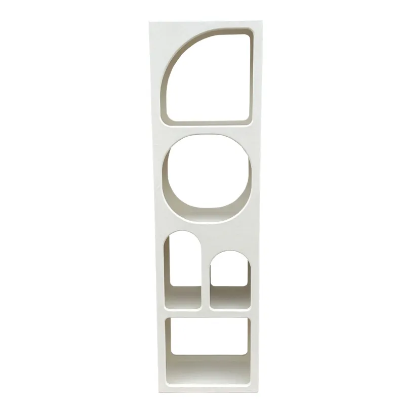 Aukšta pastatoma lentyna...