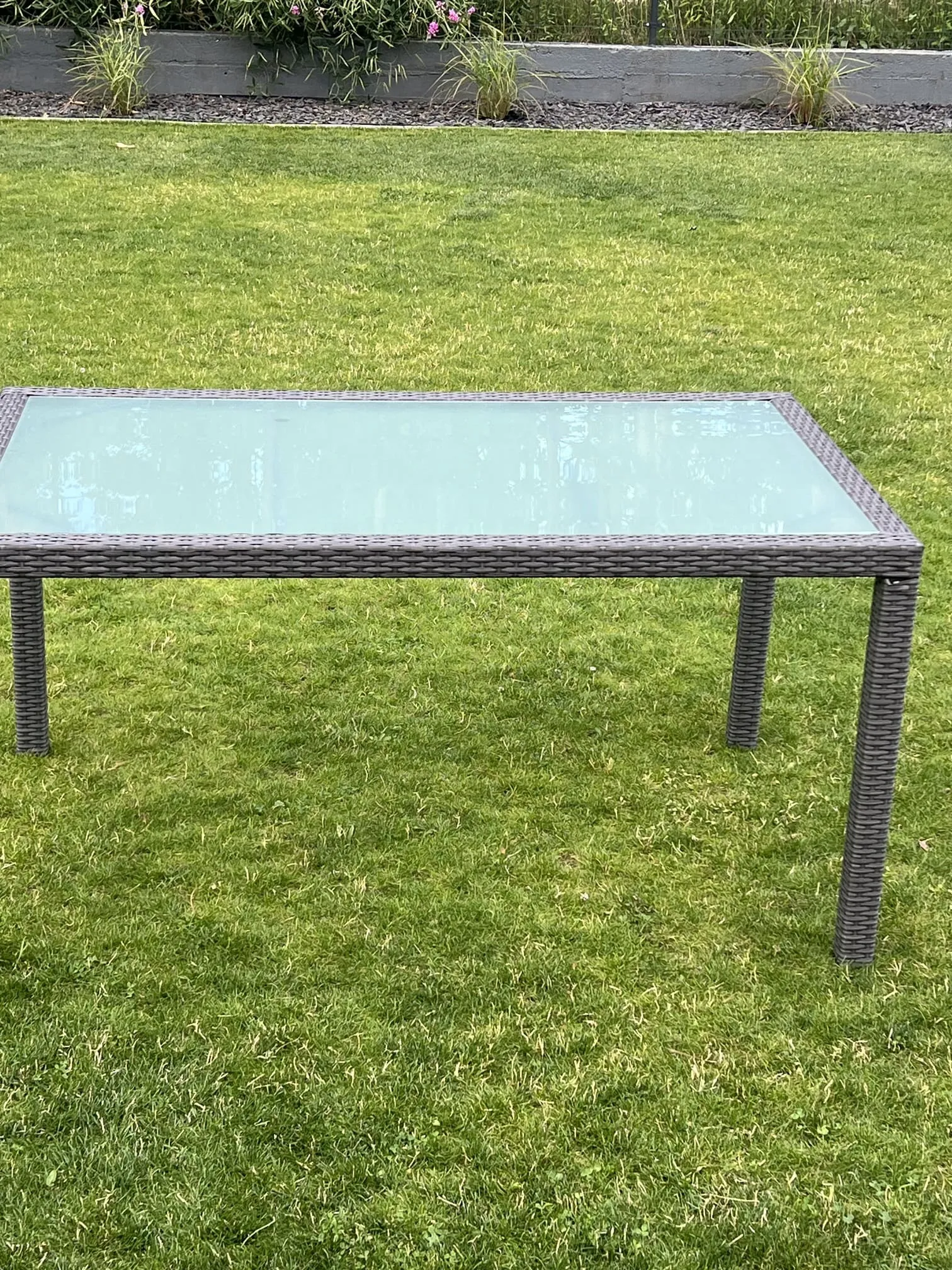 Lauko stalas SD002, pilkas,150x90 cm