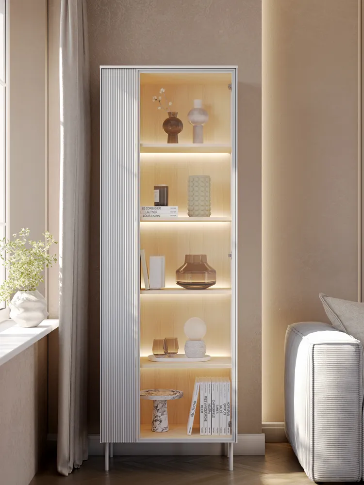 Vitrina su LED apšvietimu LIBU, 67x41x197 cm
