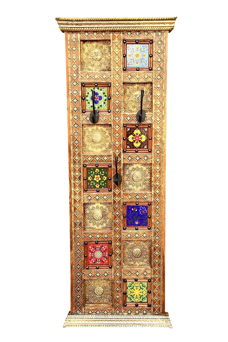 Drabužių kabykla CHITRU, 39x6x107 cm