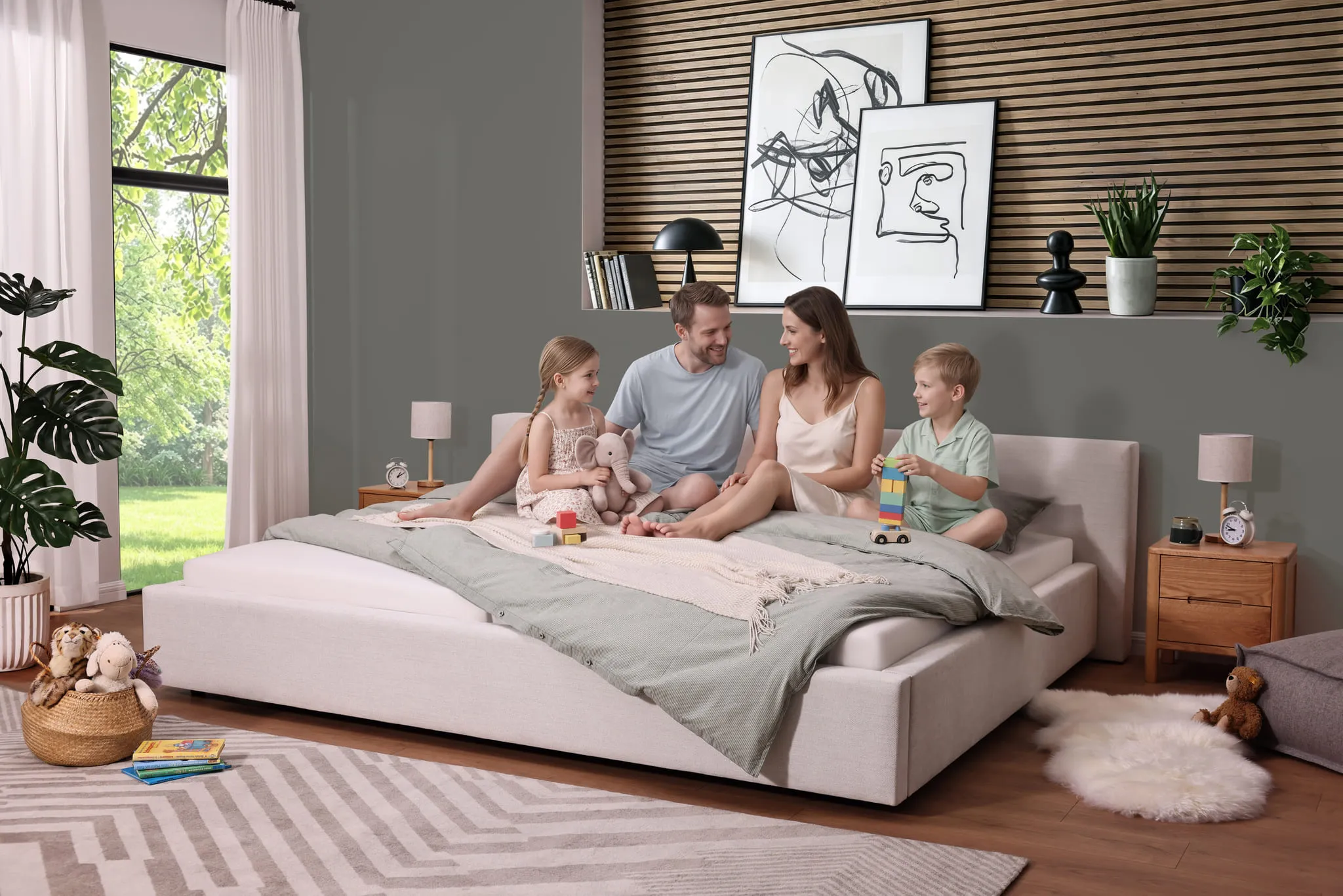 Lova 240x200 cm CAPRIA su patalynės dėže, beige